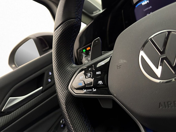 Volkswagen Golf VIII 14 of 30
