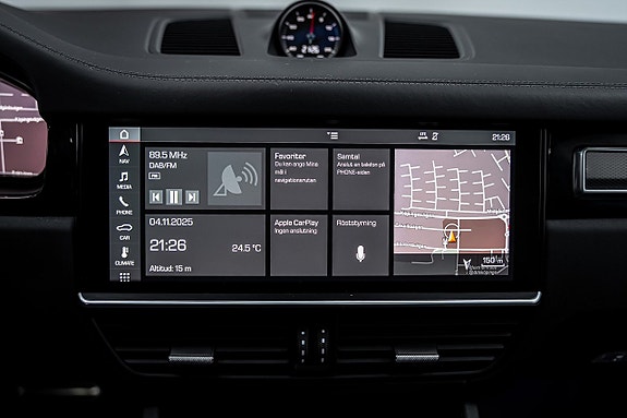 Porsche Cayenne S 22 of 27