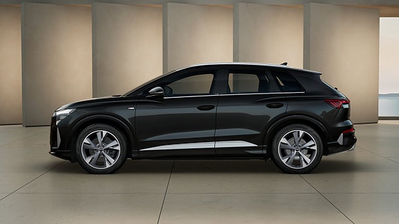 Audi Q4 e-tron 3 of 12