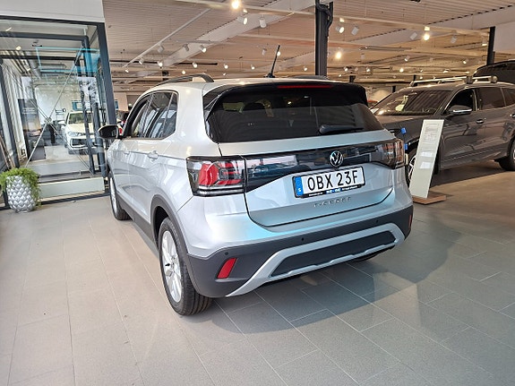 Volkswagen T-Cross 3 of 5