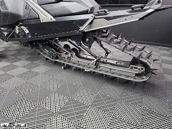 Lynx SHREDDER RE 850 E-TEC TURBO R 10,25" 4 of 6
