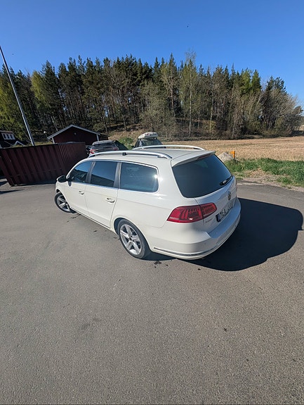 Volkswagen Passat 5 of 5