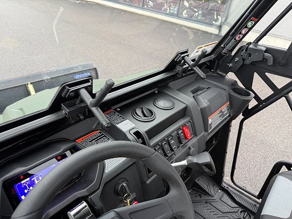 CFMOTO Uforce 600 Hyttpaket - Köp Online 13 of 20