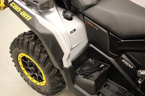 Can-Am Outlander MAX 1000 XT-P T3B 2024 *MOMSAD 14 of 16