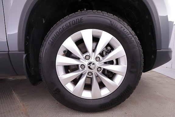 Skoda Karoq 3 of 5
