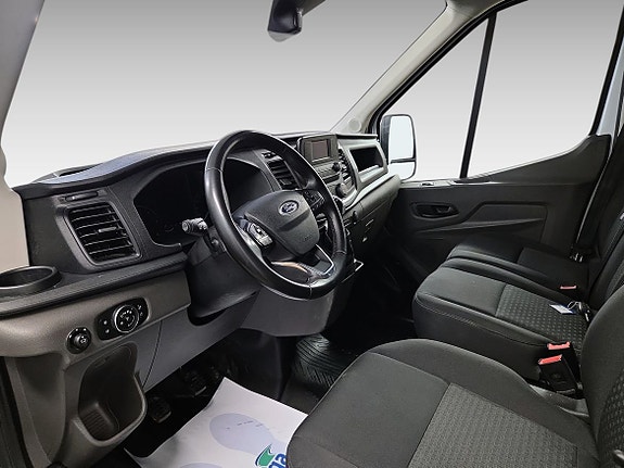 Ford Transit 8 of 8