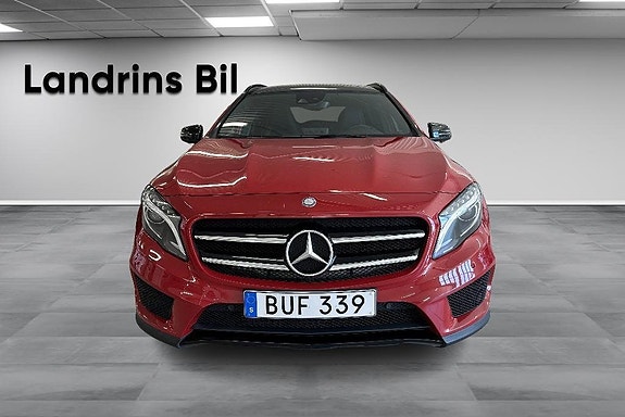 Mercedes-Benz GLA220 d 2 of 14