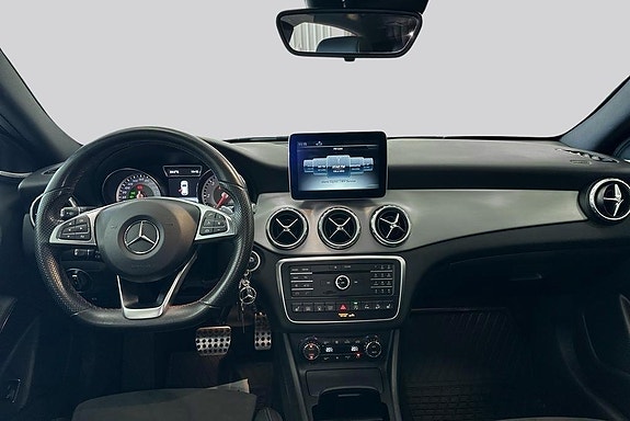 Mercedes-Benz GLA220 d 7 of 14