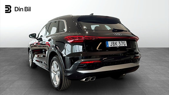 Audi Q5 3 of 5