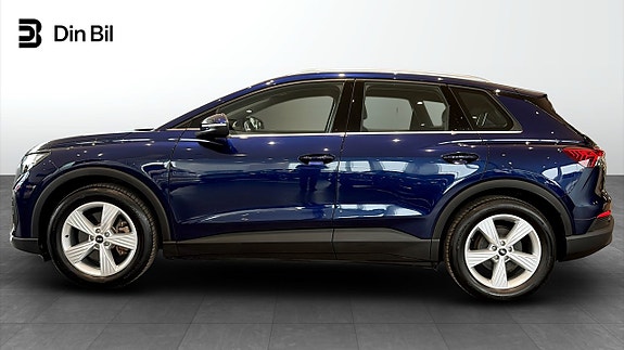 Audi Q4 e-tron 2 of 5