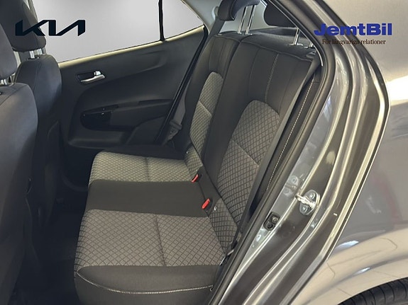 Kia Picanto 9 of 14