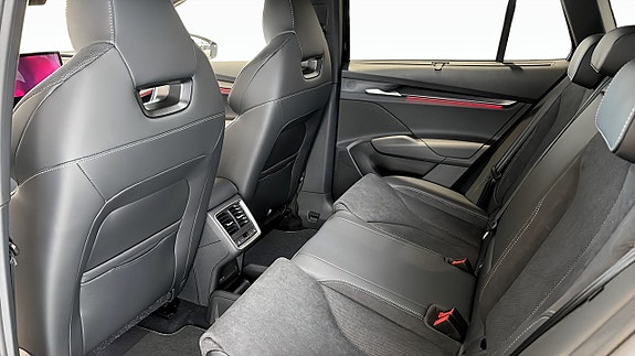 Skoda Enyaq 8 of 10