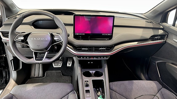 Skoda Enyaq 7 of 10