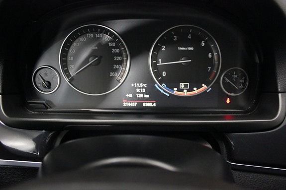 BMW 520 15 of 24