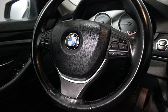 BMW 520 16 of 24