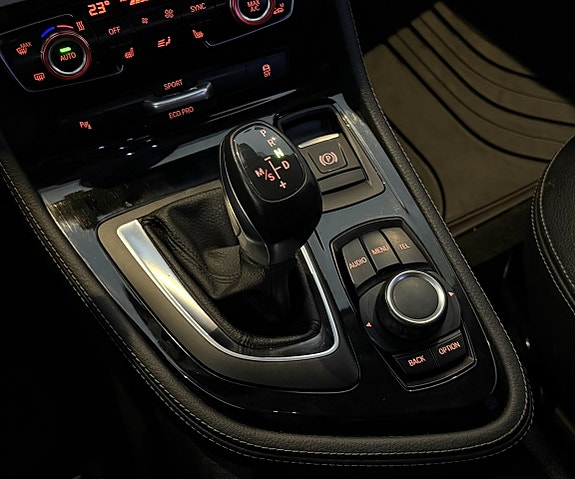 BMW 218 20 of 21
