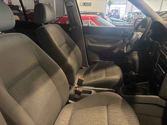 Volkswagen Golf I 11 of 11