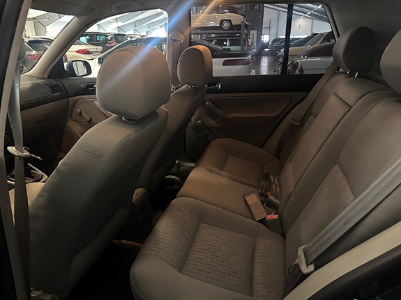 Volkswagen Golf I 8 of 11
