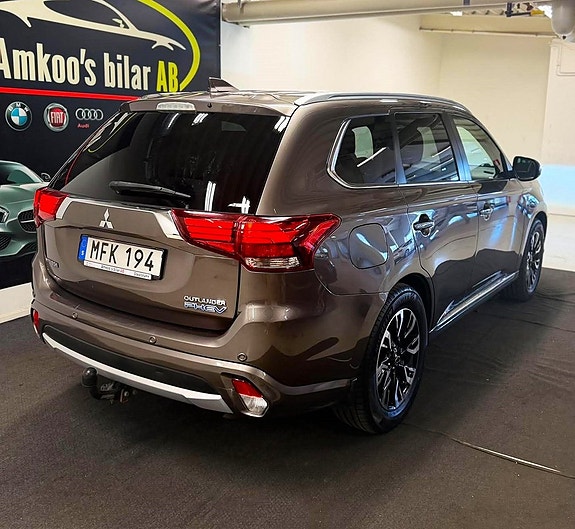 Mitsubishi Outlander 8 of 23