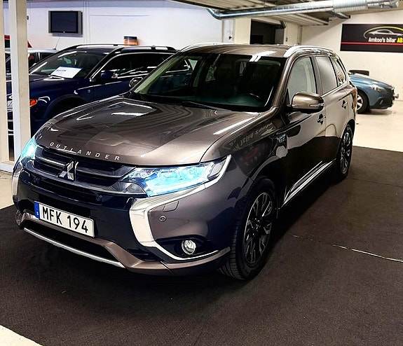 Mitsubishi Outlander 5 of 23