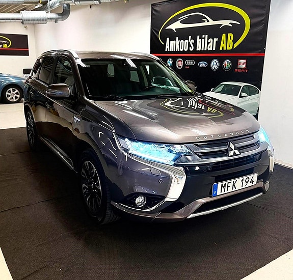 Mitsubishi Outlander 3 of 23