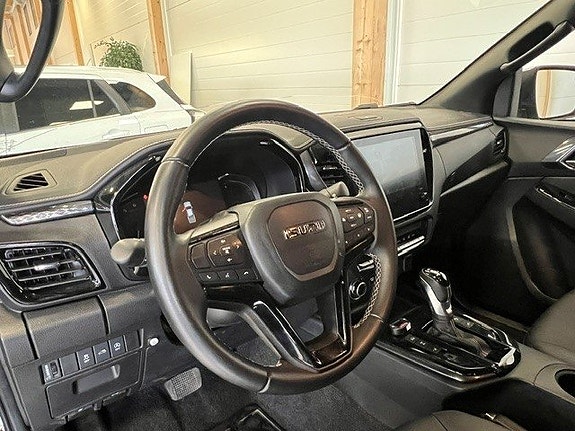Isuzu D-max 3 of 5