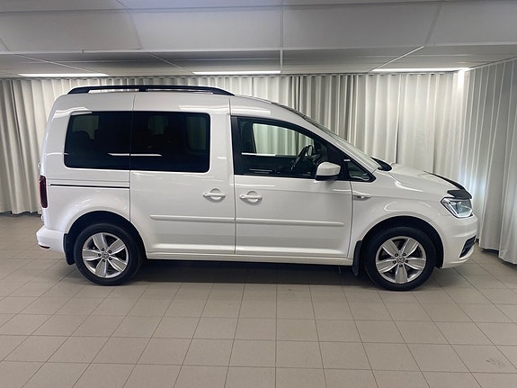 Volkswagen Caddy 2 of 5