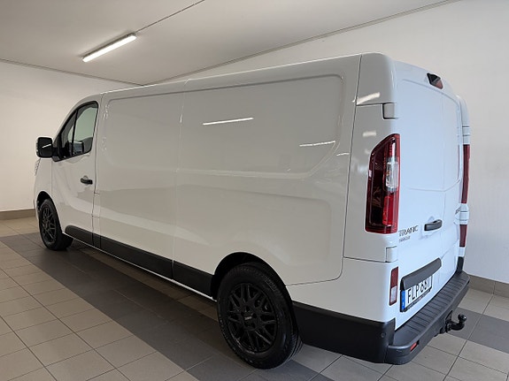 Renault Trafic 3 of 11