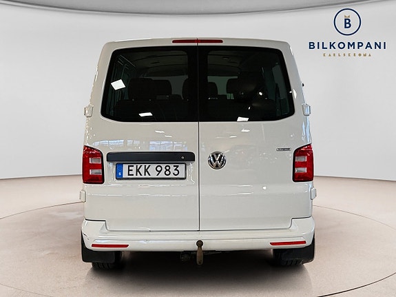 Volkswagen Transporter 4 of 5
