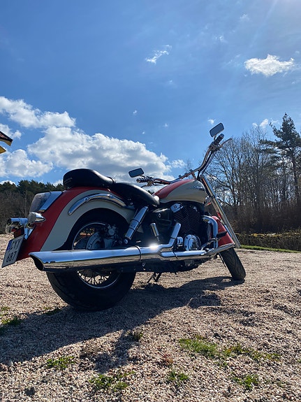 Honda VT1100C3 (SC39) 2 of 3