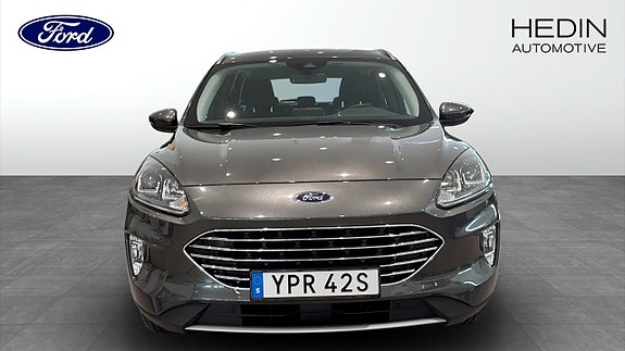 Ford Kuga 8 of 12