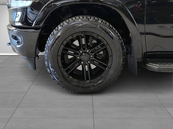 RAM 1500 6 of 16