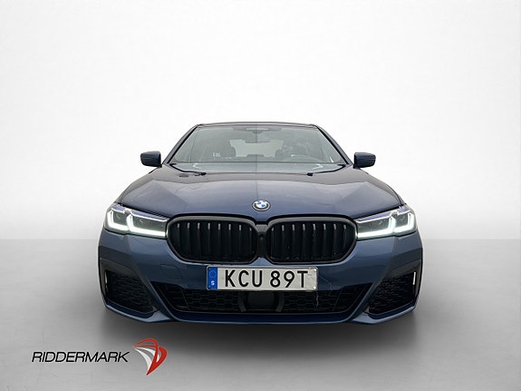 BMW 530d 2 of 5