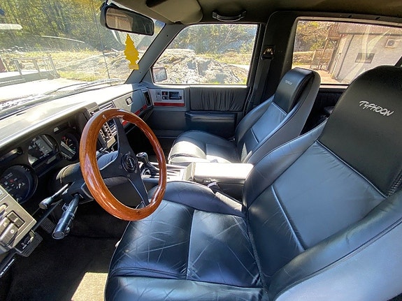 GMC Typhoon 5 of 5