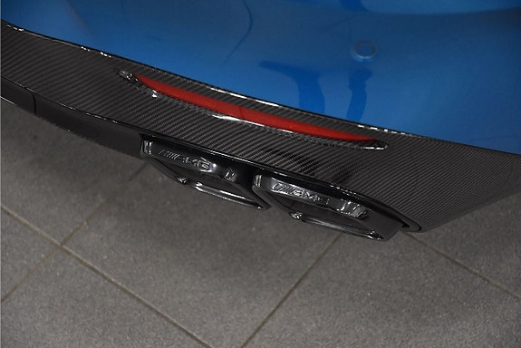 Mercedes-Benz SL63 9 of 24