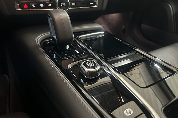 Volvo V90 21 of 30