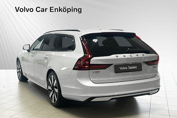 Volvo V90 4 of 30
