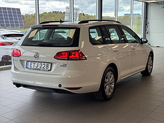 Volkswagen Golf I 2 of 5