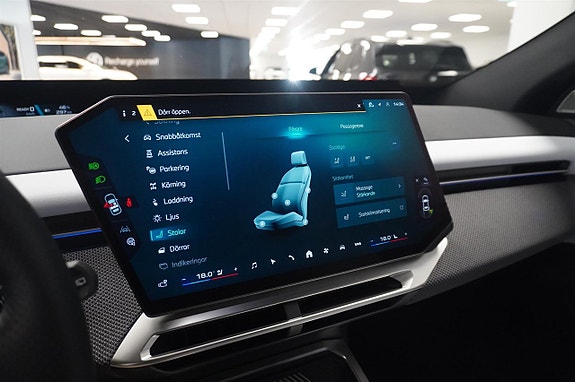 BMW iX3 13 of 17