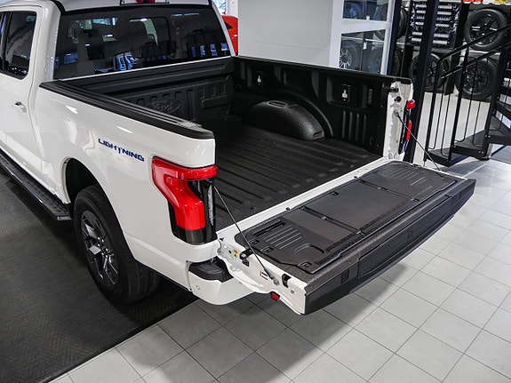 Ford F-150 5 of 5