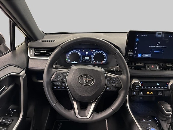 Toyota RAV4 9 of 11