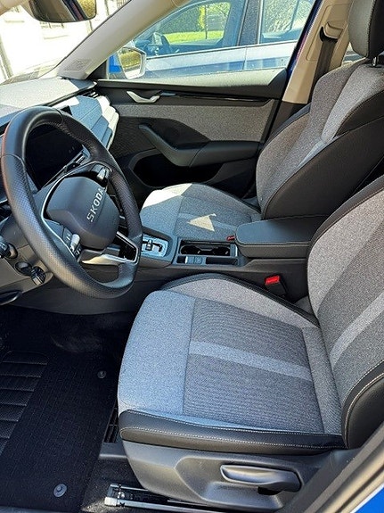 Skoda Octavia 5 of 5