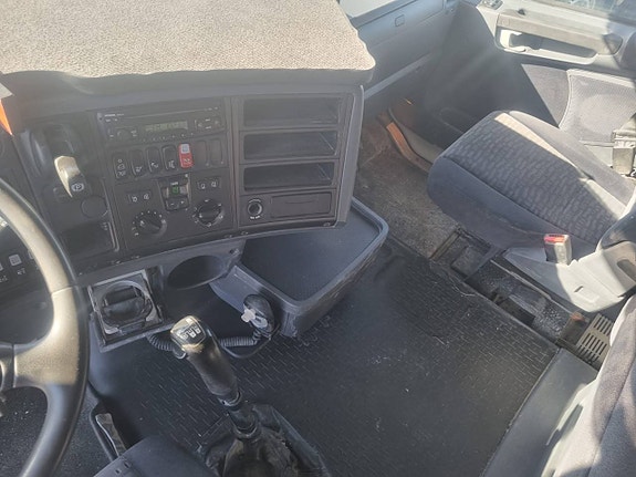 Scania R420 6x2 dragbil 12 of 12