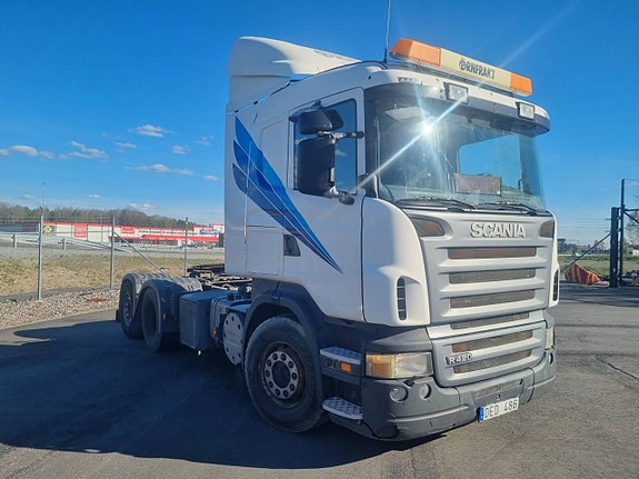 Scania R420 6x2 dragbil
