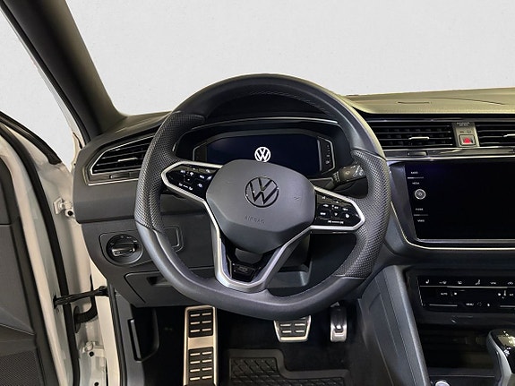 Volkswagen Tiguan Allspace 10 of 13