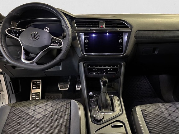 Volkswagen Tiguan Allspace 9 of 13