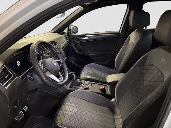 Volkswagen Tiguan Allspace 7 of 13