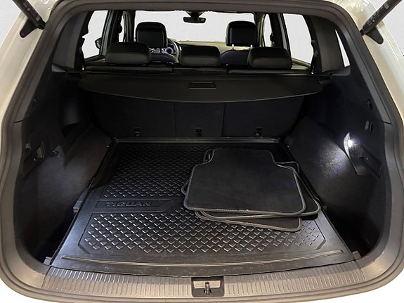 Volkswagen Tiguan Allspace 13 of 13