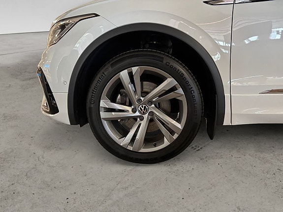 Volkswagen Tiguan Allspace 6 of 13