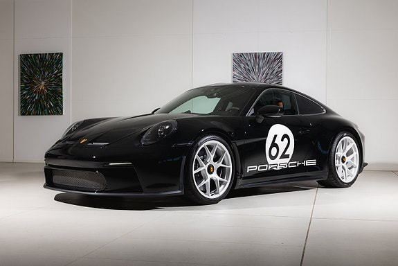 Porsche 992 3 of 5